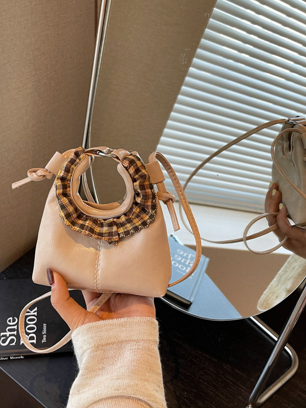 Women'S Young Bags - ファッションレトロハンドバッグ、口紅や小銭が入るポケット付き、花柄のトリムが施されたクロスボディバッグ。柔らかい素材のハンドルで、カジュアルでシンプルなスタイル。若い女性にぴったり。