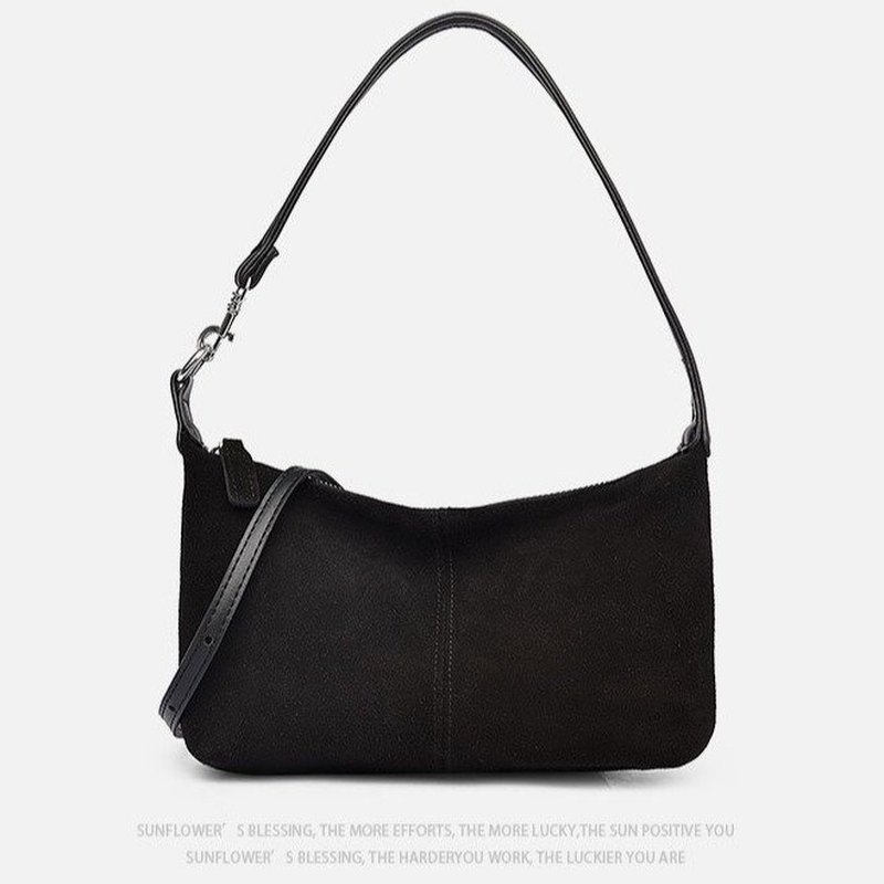 2026年新作。レトロなスエード素材の小ぶりなショルダーバッ - Women Bags 2026 Trends のレビューと価格