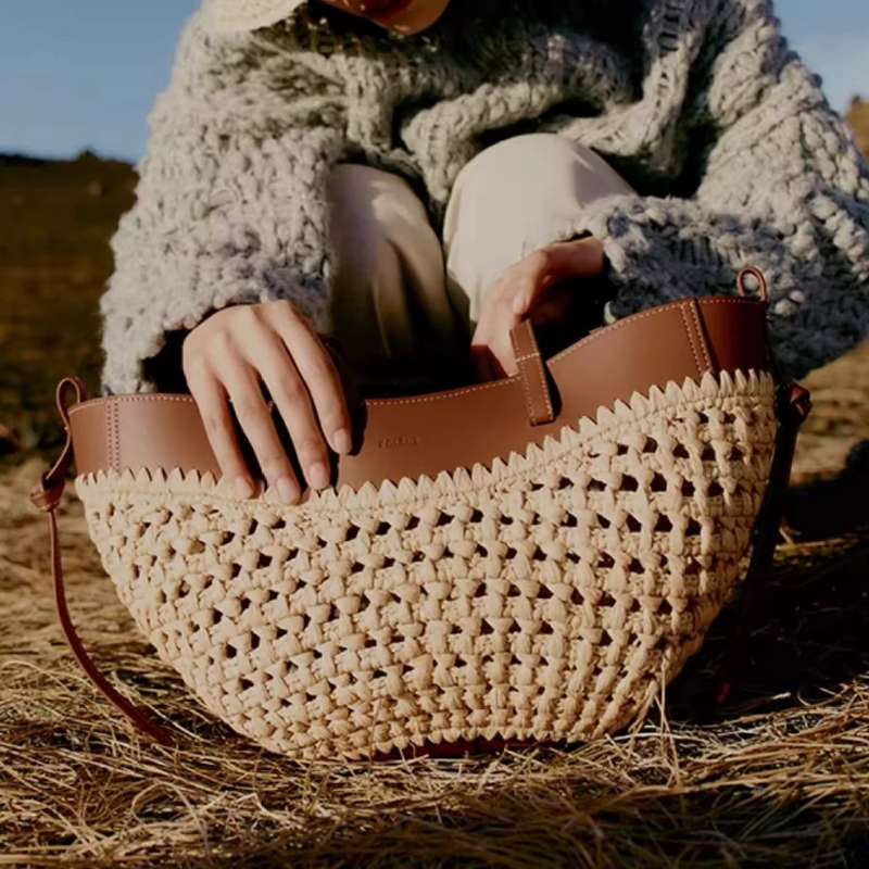 2026年夏 ホローアウトラフィアとPUレザーの普段使いバッ - Women'S Raffia Bags のレビューと価格